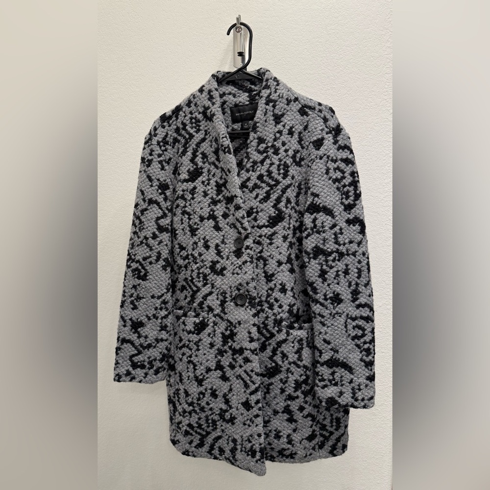 Banana Republic coat size M